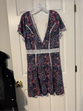 Women's Navy Paisley Deep V-Neck Short Sleeve Dress with Lace Trim
